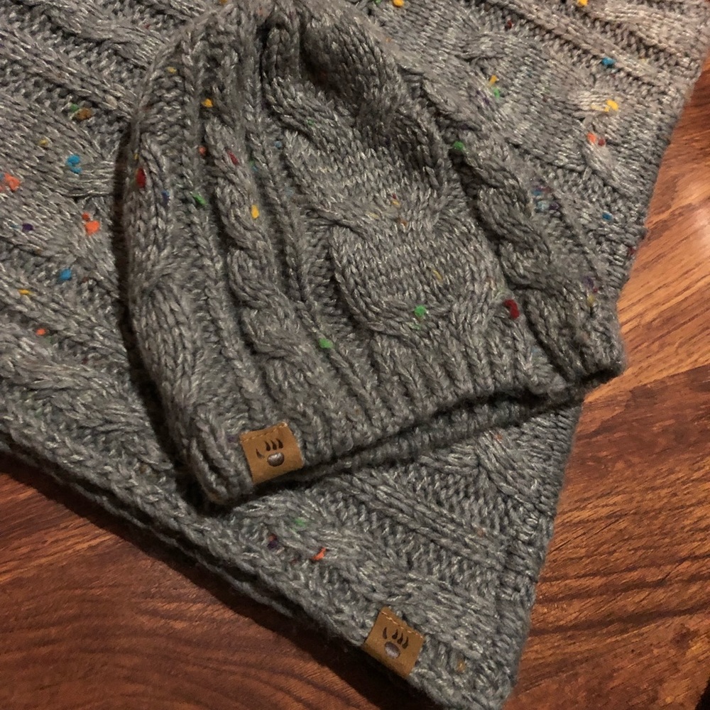 Bear Par Hat and Scarf